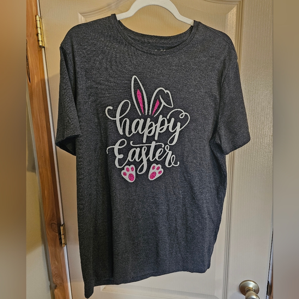 Happy Easter Bunny Ears And Toes Adorable Large T Shirt